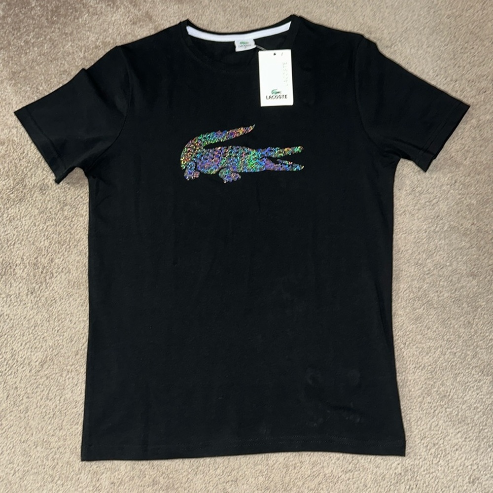 Men’s Lacoste tee shirt size medium.